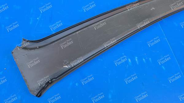 Unterer hinterer Querbalken des Daches - PEUGEOT 504 - 831506- 3