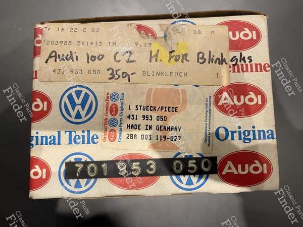 Right front turn signal lamp - AUDI 100 / 200 / 5000 (C2) - 431953050- 2