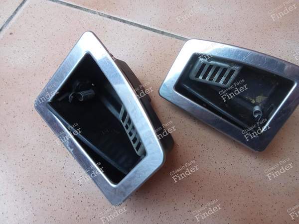 Set of 4 Series 1 interior handles and ashtrays - CITROËN CX - 3