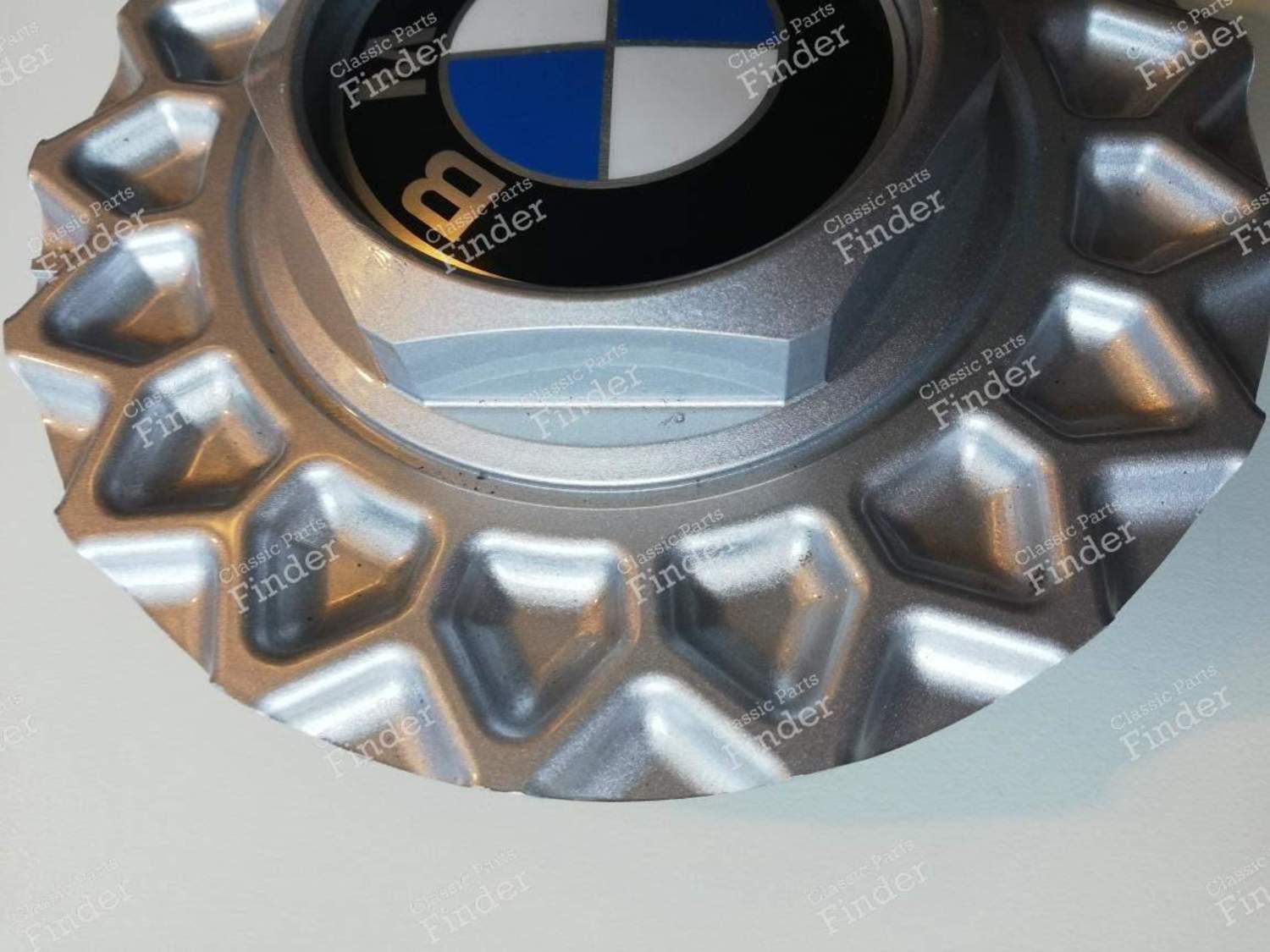 Cache-moyeu pour BMW Série 3 E30