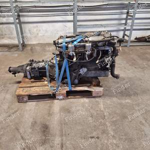 3.4L engine with gearbox - JAGUAR XK150 - KG 9771-8- thumb-1