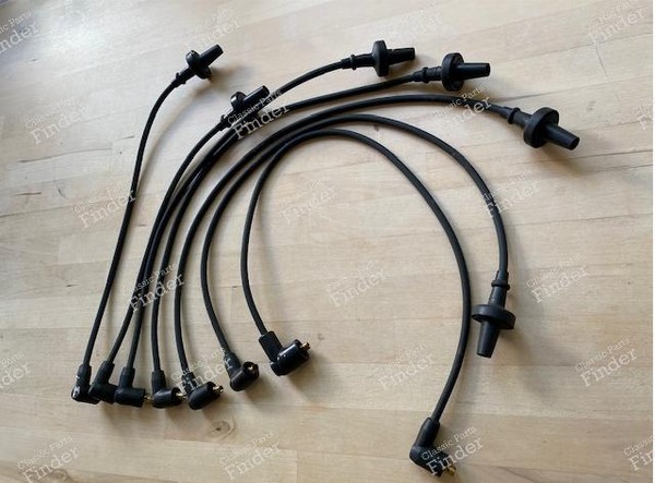 Jeu de câbles d'allumage pour le moteur PRV-V6 - VOLVO 240 / 260 - 5