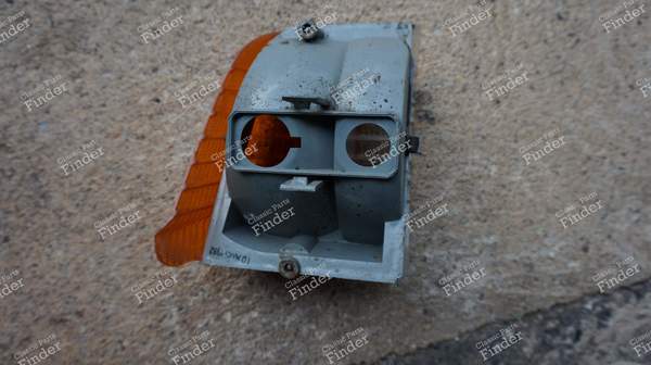 Right front turn signal - Phase 1 - PEUGEOT 305 - 1205143- 1