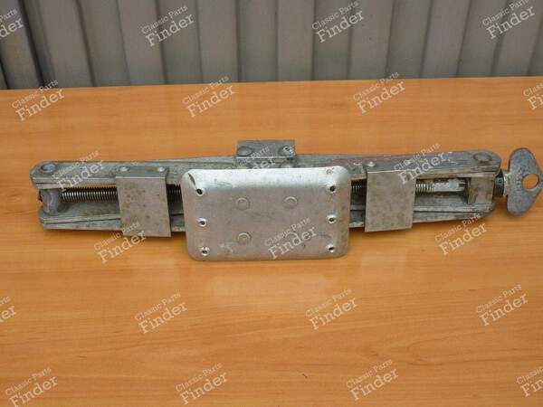 Lightweight Aluminium Scissor Jack - PORSCHE 944 - 5
