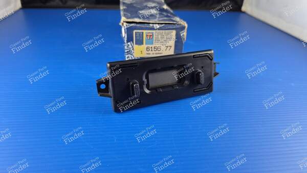 Horloge centrale de tableau de bord - Phase 1 - PEUGEOT 309 - 9160 / 615577- 0
