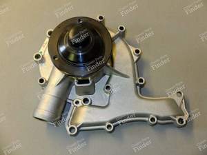 Neue Wasserpumpe - MG RV8