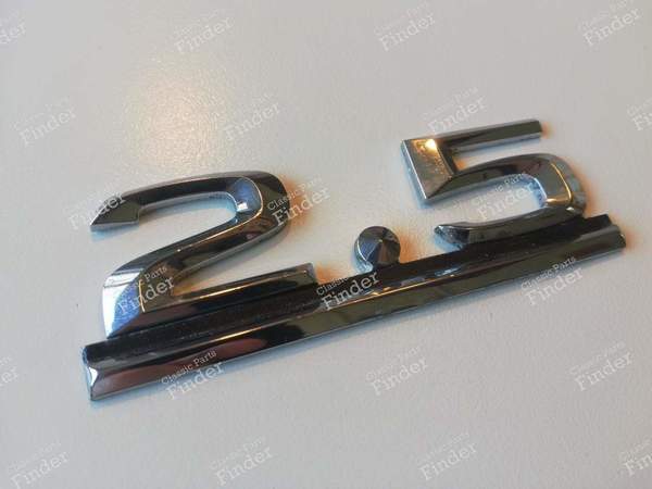 Trunk sign - 2.5 diesel version - MERCEDES BENZ 190 (W201) - A2018172115- 5