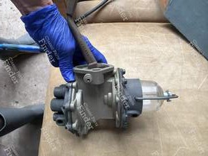 Oldtimer, generalüberholt, Kraftstoffpumpe - FORD V8 (37'-40') - thumb-1