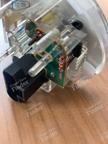 Compte-tours avec contrôle de la température de l'huile - BMW 3 (E30) - 62131377369- 4