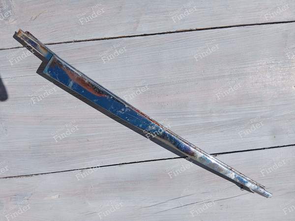 Rear Door Chrome Window Trim - MERCEDES BENZ /8 (W114 / W115) - A1157280131- 0