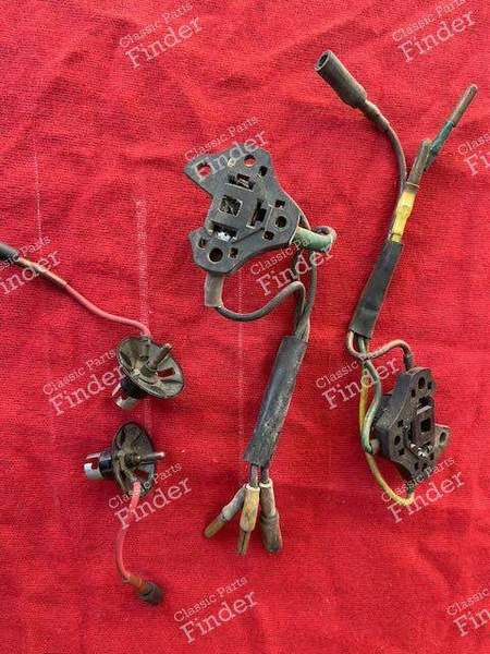 Pair of headlights with integrated pilot light + bulb connection kit - CITROËN DS / ID - 8