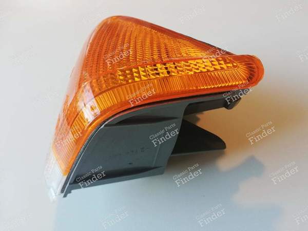 Right front flasher/monitor phase 2 - PEUGEOT 305 - 4018D- 3