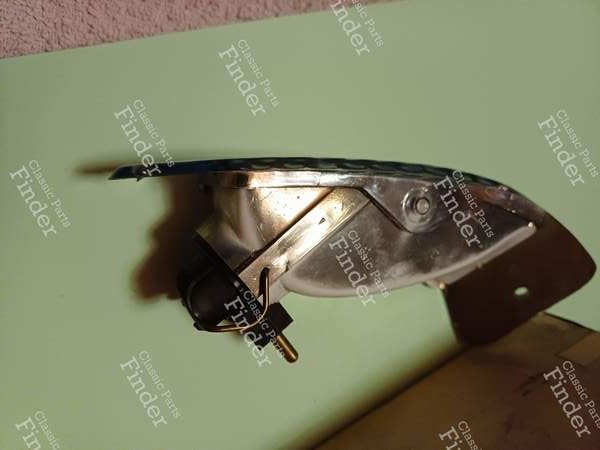 Clignotant avant droit - CITROËN DS / ID - 595- 4