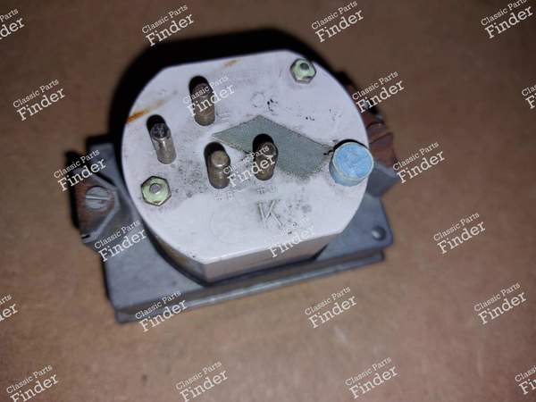 Borduhr - MERCEDES BENZ W111 / W112 (Heckflosse) - 1115420011- 2