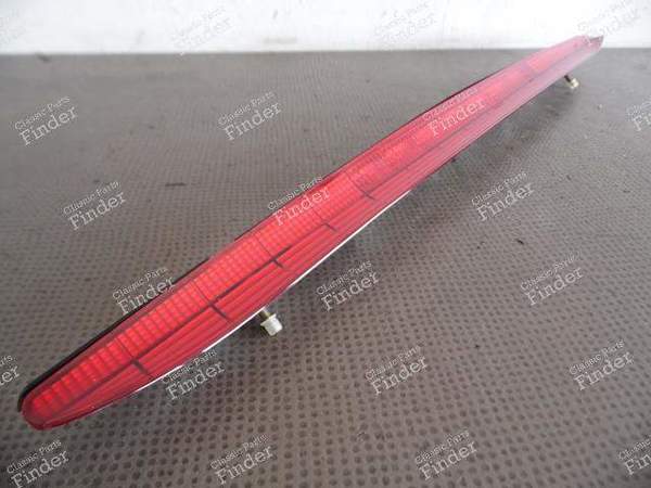 3ème FEU STOP - PORSCHE Boxter (986) - 98663105000 Equiv. 98663105003 / 98663105002 / 98663105001- 2