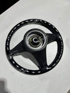 Three-spoke steering wheel - BMW 3 (E30) - thumb-2