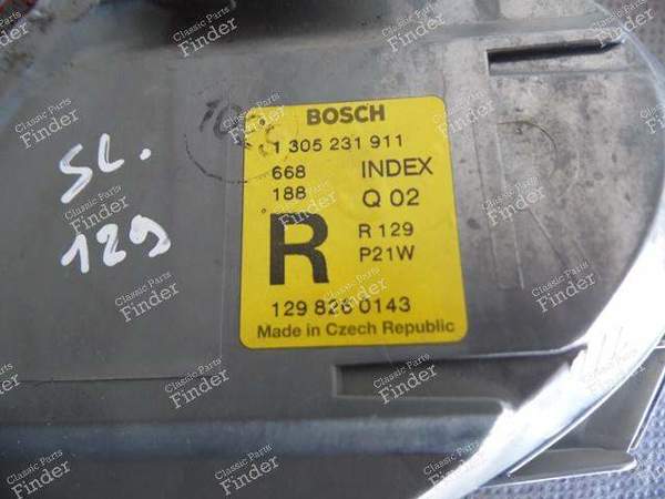 CLIGNOTANT DROIT - MERCEDES BENZ SL (R129) - Bosch: 1305231911 / A1298260143- 5