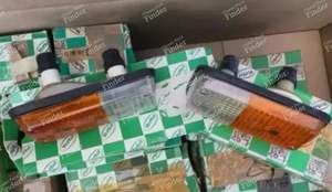 Pair of indicators - RENAULT 12 / Virage (R12) - thumb-1