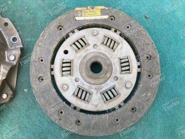 Clutch disc + mechanism - R5, R12, R17, Estafette - RENAULT 5 / 7 (R5 / Siete) - 7700589025- 1