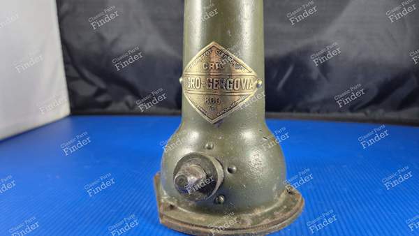 Magnificent bottle jack - CITROËN Type C (5HP) - MICRO- 2