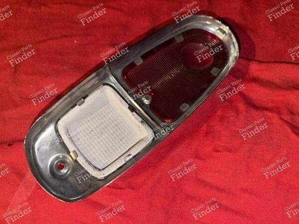 Rear taillight lens - station wagon version - PEUGEOT 403 - TPV 380- 5
