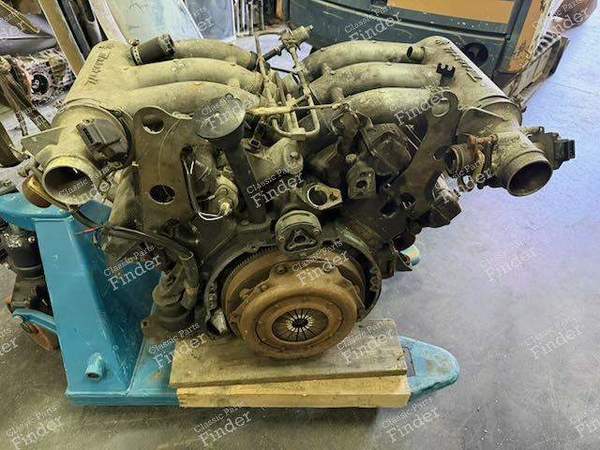 Kompletter Motor Einspritzversion - CITROËN SM - C114.03 / 301.657- 5