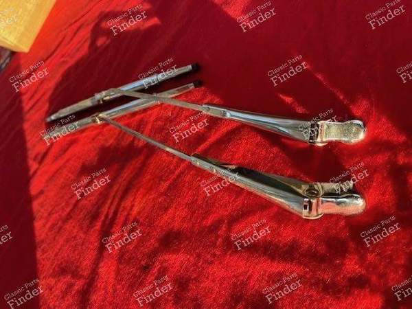 Pair of blades + wiper arms - RENAULT 8 / 10 (R8 / R10) - 2