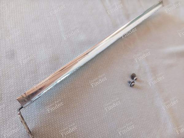 Türfensterhalterung Chromleiste - MERCEDES BENZ /8 (W114 / W115) - A1157300219- 0