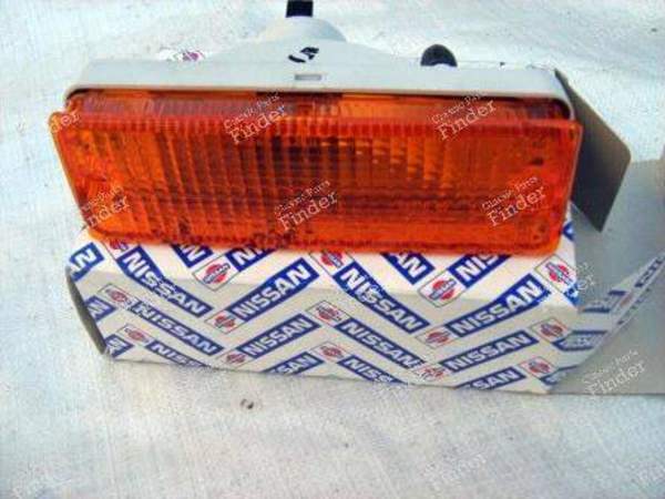 Right front turn signal - Micra K10 and Sunny B12 - NISSAN Micra (K10) - B613050A01