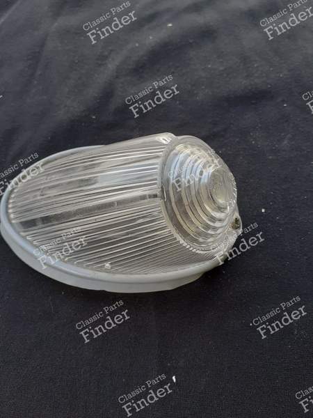 Cabochon von Blink-/Nachtlicht rechts - RENAULT Estafette / Hi-boy / Petit-Panel - 3101- 0