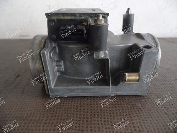 DEBITMETRE M30 - BMW 6 (E24) - Bosch: 0280203027 / BMW: 13627547981 / 13621286064- 5