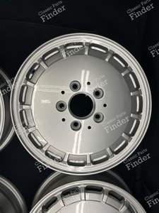 Jantes en alliage originales 'Gullideckel Fuchsfelgen' 5Jx14 ET50 - MERCEDES BENZ 190 (W201) - 2014000702- thumb-2