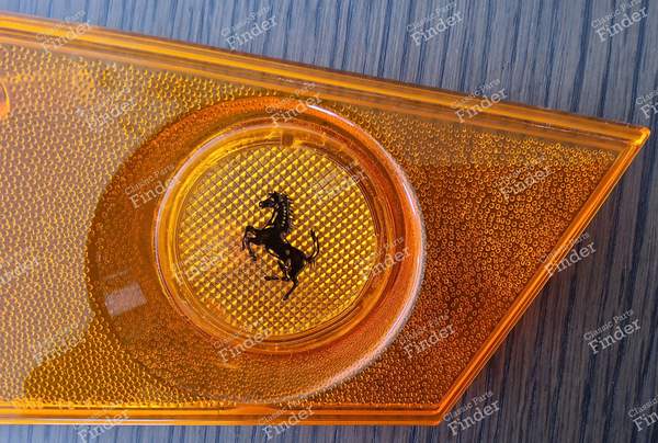 Coque de clignotants avant - FERRARI 365 Daytona - Equiv. LT-FER-035- 1