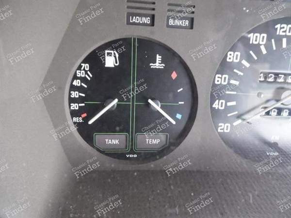 INSTRUMENT CLUSTER BMW SERIES 6 TYPE E24 - BMW 6 (E24) - 2