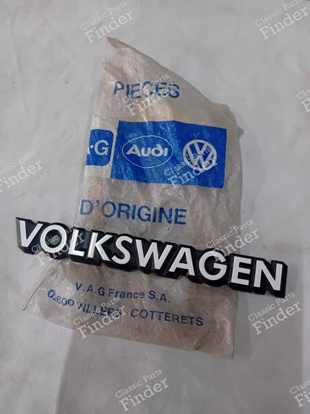 „Volkswagen“-Monogramm - VOLKSWAGEN (VW) Golf I / Rabbit / Caddy / Jetta - 321853685C- 0
