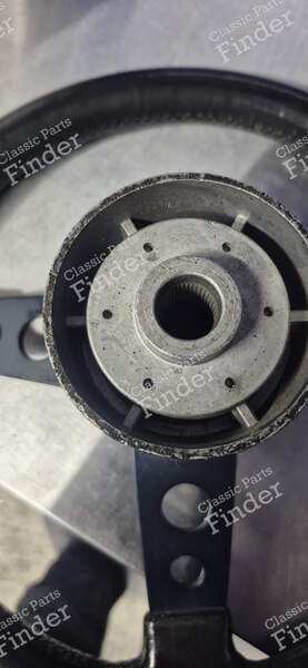 32 cm Sport Steering Wheel + Hub - RENAULT 15 / 17 (R15 - R17) - 4