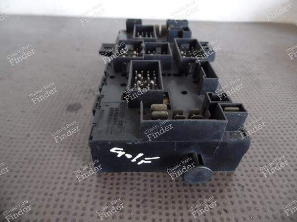 Elektrische Relaisstation - VOLKSWAGEN (VW) Golf I / Rabbit / Caddy / Jetta - 171941813D - Equiv. 171941821D- 4