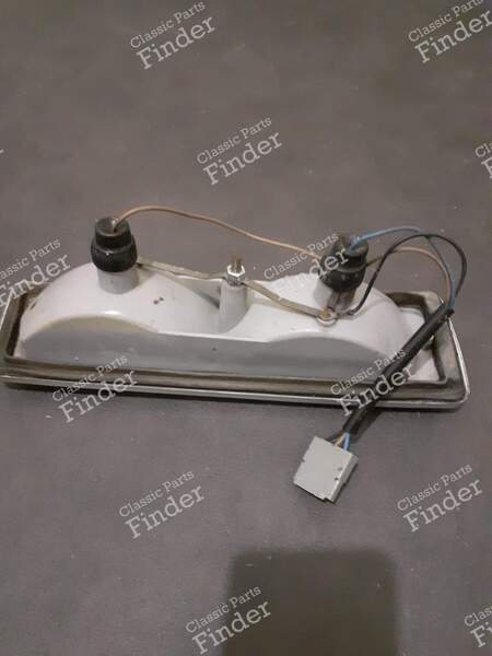 Feu clignotant /veilleuse avant gauche complet - PEUGEOT 304 - 432G- 2