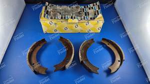 Satz von 4 Bremsbacken für hintere Trommelbremsen - 160X26MM - RENAULT 4 / 3 / F (R4) - 7701201205- thumb-0