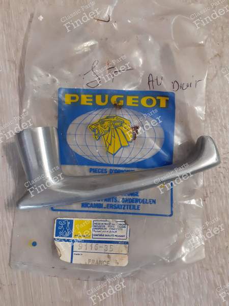 Poignée de porte arrière droite - PEUGEOT J7 - 9116.35- 0