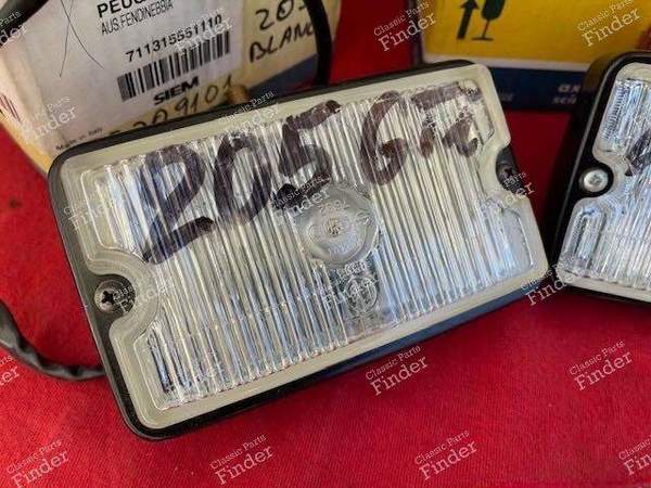 Paar Nebelscheinwerfer - PEUGEOT 205 - 711315551110 / 7692- 3