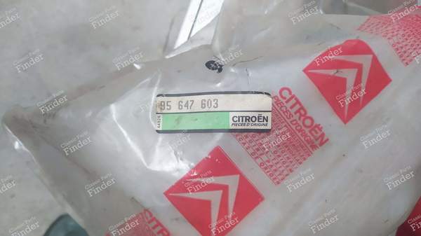Bocal de lave-glace - Série 1 (à partir de 1980) - CITROËN CX - 95647603- 0