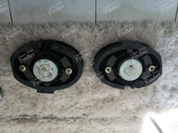 JBL-Lautsprecher auf der Hutablage - CITROËN C6 - 9633356080- 1