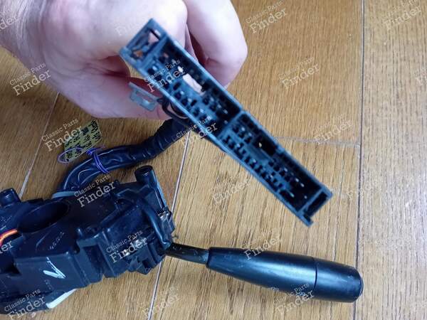 Ensemble commodo phares, essuie-glaces, centre volant - TOYOTA Corolla (E100) - C14CV318 / M74 / 84310-1A780- 5
