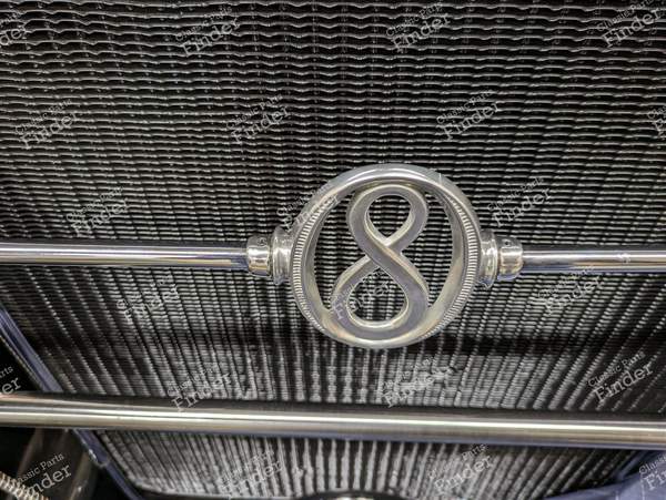 Sigle extérieur version '8' cylindres - STUDEBAKER Dictator / Director / Commander - 9