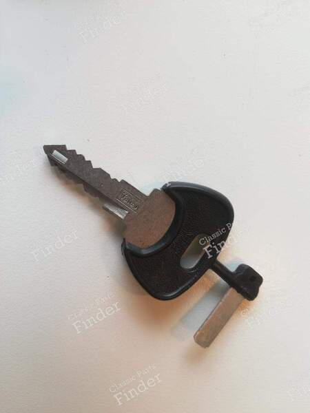 Bouchon de réservoir (avec clé) - PEUGEOT 205 - 6