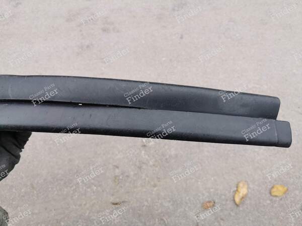 Gummy Lips for front bumper - PEUGEOT 406 Coupé - ZU03620400 / ZU03620500- 4