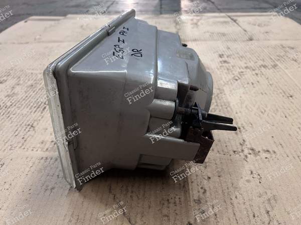 Right-hand headlight optics - RENAULT Espace I - 67502209- 2