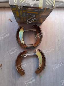 Rear brake shoe - RENAULT Clio - 7701205095- thumb-2