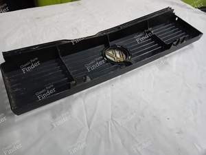 Kühlergrill mit roter Umrandung - VOLKSWAGEN (VW) Scirocco - 533853653 / 653 A- thumb-2